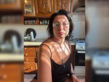 Fiona7  live sex cam