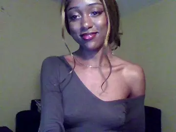 Hunnybee  live sex cam