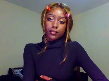 Hunnybee  live sex cam