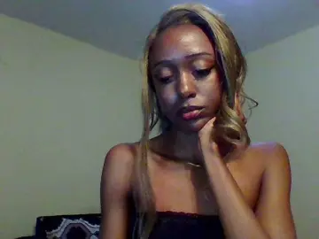 Hunnybee  live sex cam