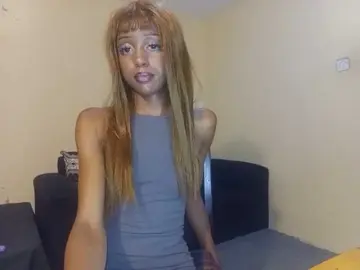 Hunnybee  live sex cam