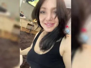 Lalili  live sex cam
