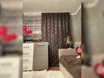 Lalili  live sex cam