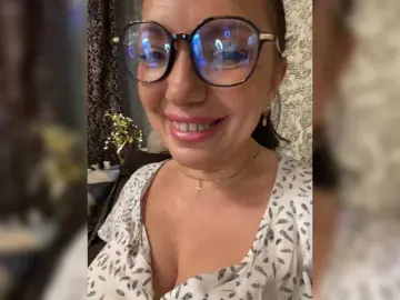 Lalili  live sex cam