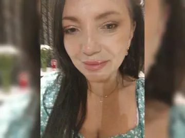 Lalili  live sex cam