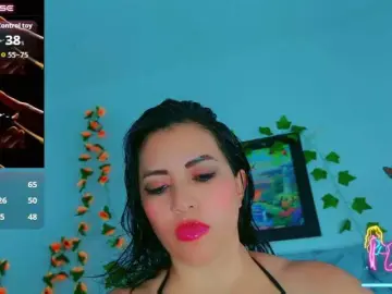 Natashaa-  live sex cam