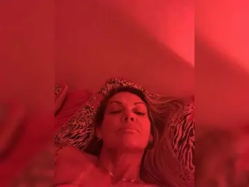 Patriciadourados1  live sex cam