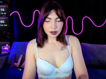SlyFoxyWeb  live sex cam
