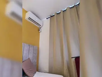 Lexyfyre  live sex cam