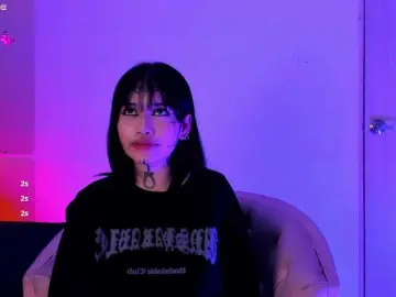 Sasha-yaklove999  live sex cam