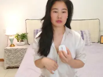 DaisyFeng  live sex cam