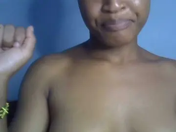 FreakyTrixie  live sex cam