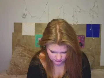 Lasey  live sex cam