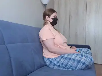 Milaa1998  live sex cam