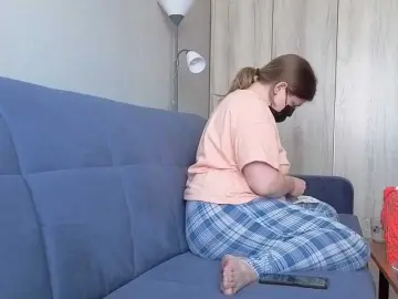 Milaa1998  live sex cam