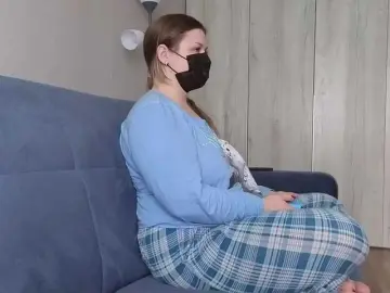 Milaa1998  live sex cam