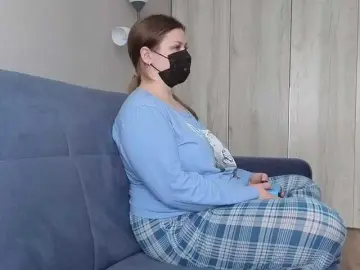 Milaa1998  live sex cam