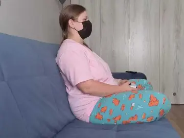 Milaa1998  live sex cam