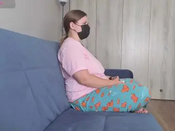 Milaa1998  live sex cam