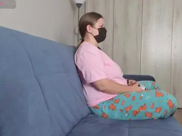 Milaa1998  live sex cam