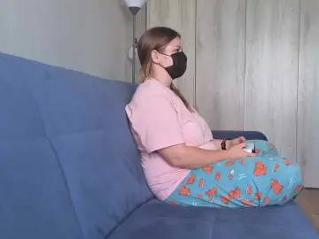 Milaa1998  live sex cam