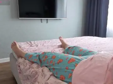 Milaa1998  live sex cam