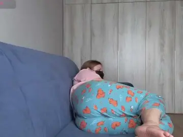 Milaa1998  live sex cam
