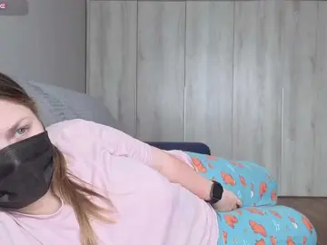 Milaa1998  live sex cam