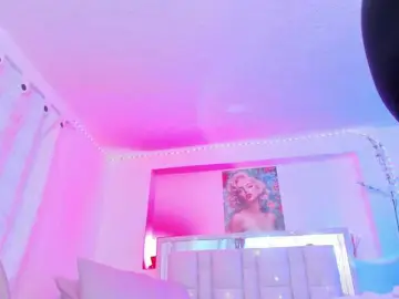 Saamii-robertss01  live sex cam