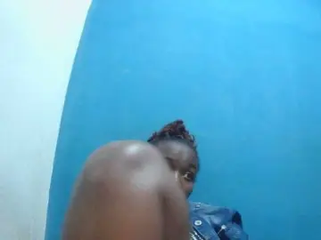 Tinah2  live sex cam