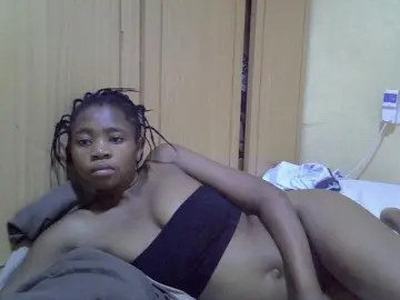 Pretty-bianca  live sex cam
