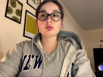 AnnaHarrelson  live sex cam