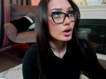 AvalonWest  live sex cam