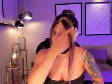 DonnaStonne  live sex cam