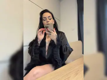 ElisCat  live sex cam