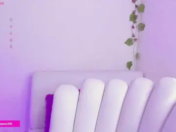 Emylopez  live sex cam