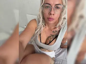 HotDesire  live sex cam