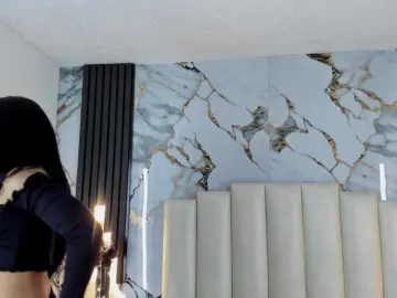 Lilithmars69  live sex cam