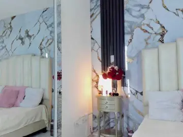 Lilithmars69  live sex cam