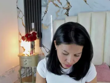 Lilithmars69  live sex cam