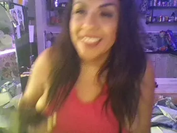 TastyLady213  live sex cam