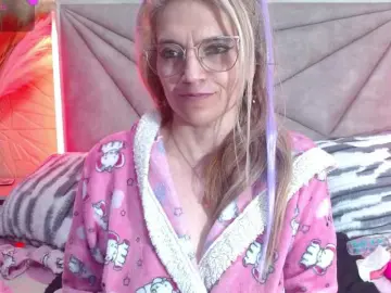 Esmeralda-oikos  live sex cam