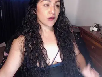 Pepiitaa-pexx  live sex cam