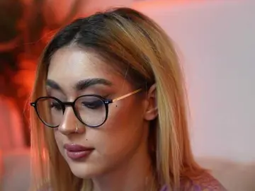 AileenKiss  live sex cam