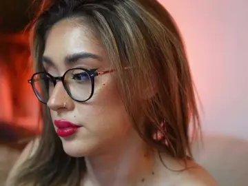 AileenKiss  live sex cam