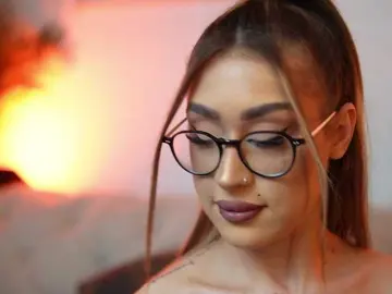 AileenKiss  live sex cam