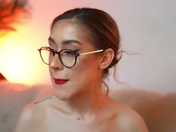 AileenKiss  live sex cam