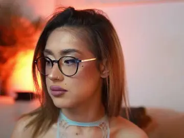 AileenKiss  live sex cam