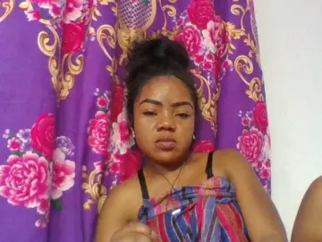 Elyah1a  live sex cam