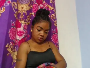 Elyah1a  live sex cam